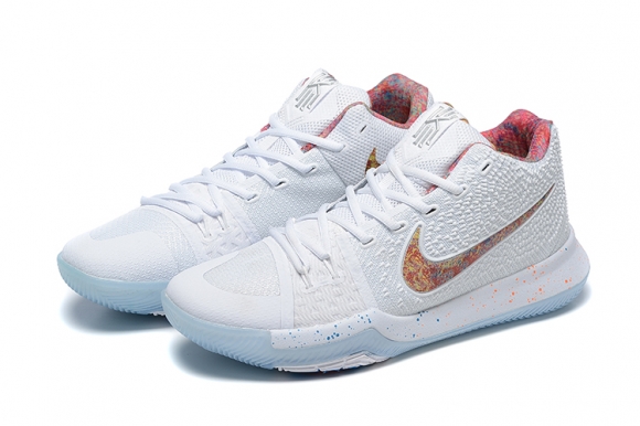 Nike Kyrie 3 EYBL