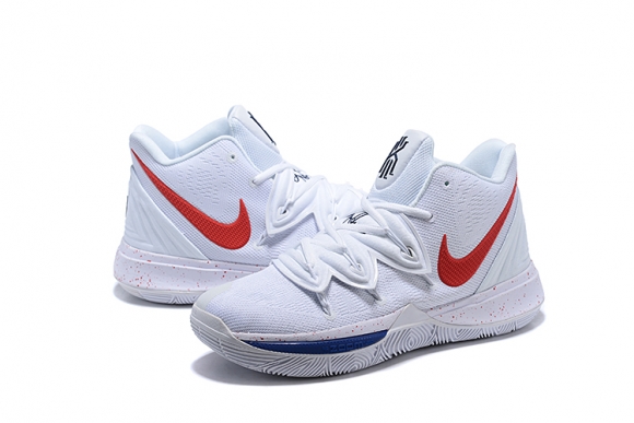 Nike Kyrie 5 Connecticut Husky University