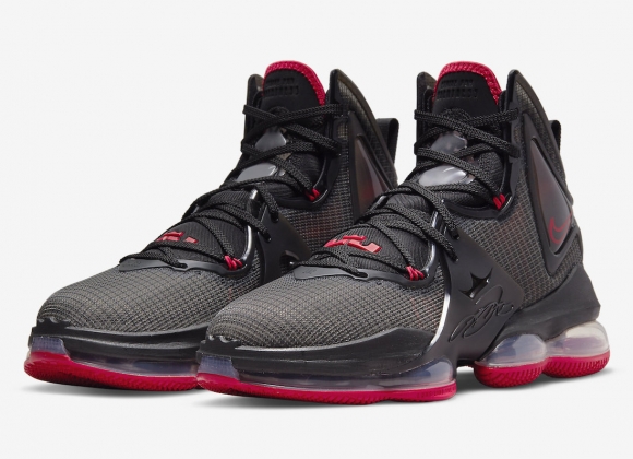 Nike LeBron 19 kids Bred