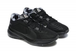 Nike Zoom Freak 5 Triple Black