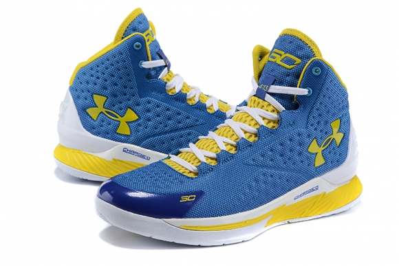 Under Armour Curry One home